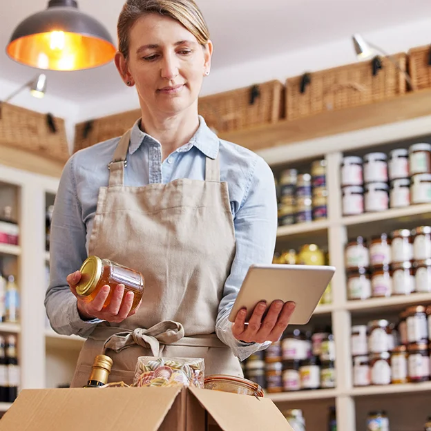 Une épicerie à Auvers sur Oise accessible en face de l'office de Tourisme, avec des produits locaux, un programme de fidélité